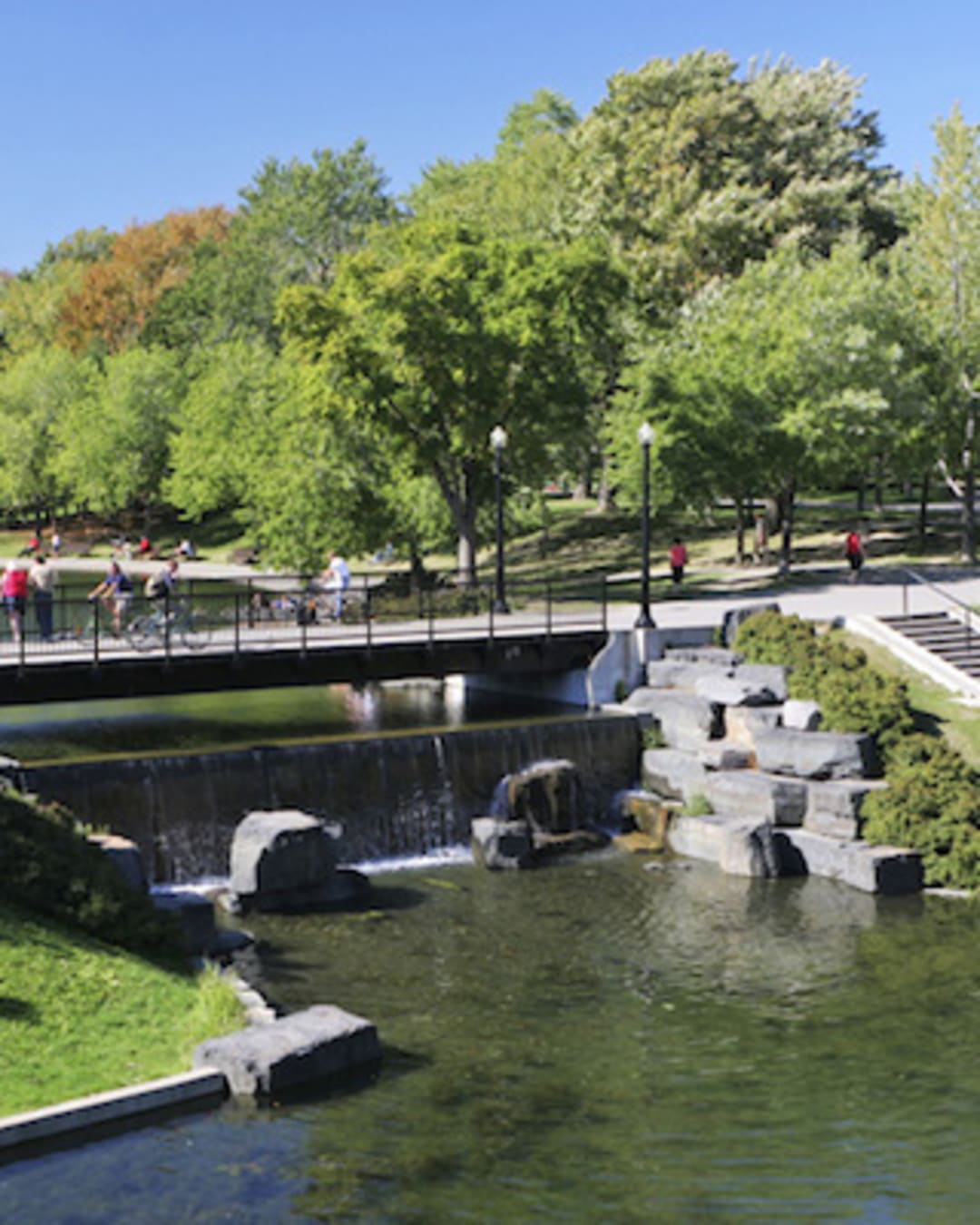 Parc La Fontaine